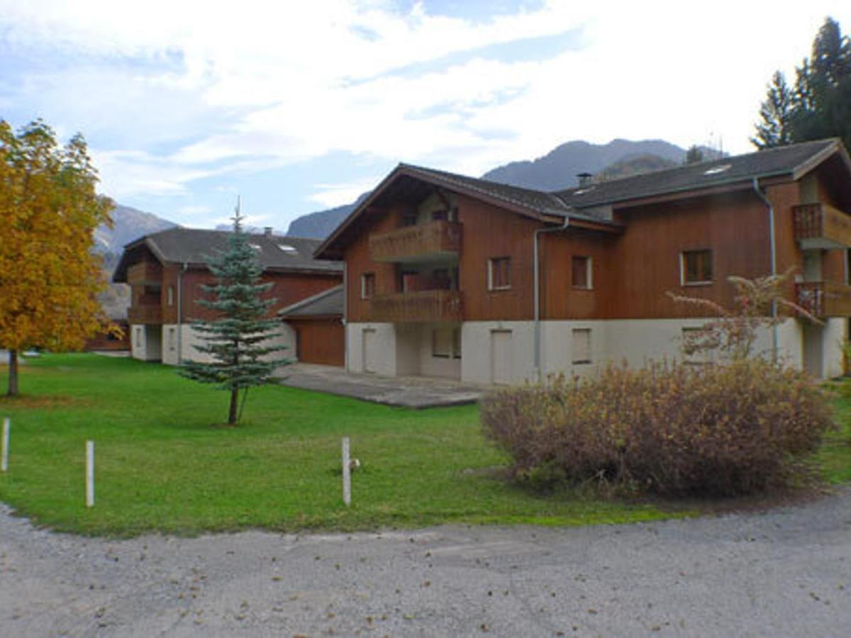 Appartement Confortable Avec Piscines, Terrasse Et Parking A Samoens - Fr-1-629-100 Eksteriør billede