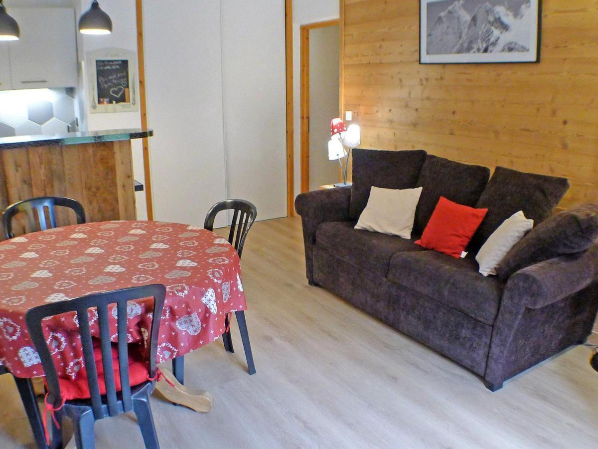 Appartement Confortable Avec Piscines, Terrasse Et Parking A Samoens - Fr-1-629-100 Eksteriør billede